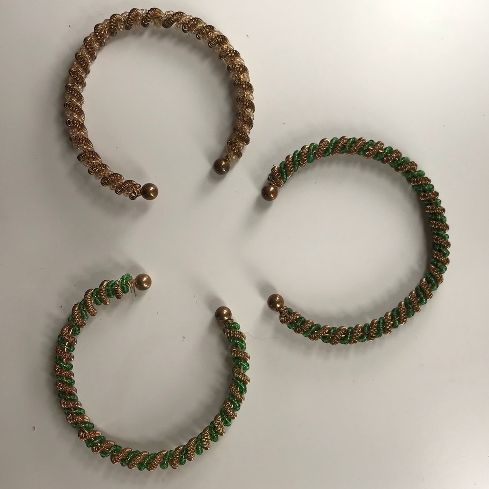 Bracelets - Picture 2 of 4